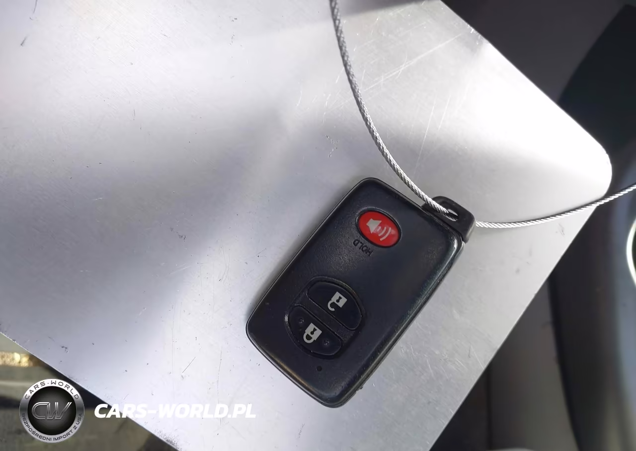 2010 Toyota Rav4 Limited VIN:2T3DF4DV1AW028111 - 11