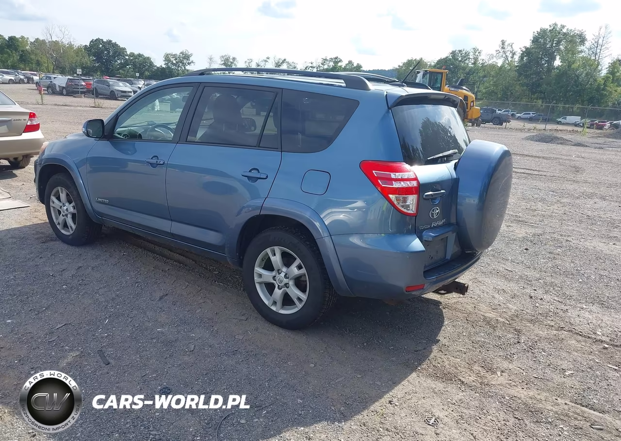 2010 Toyota Rav4 Limited VIN:2T3DF4DV1AW028111 - 3