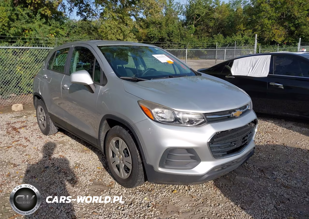 2018 Chevrolet Trax Ls VIN:KL7CJKSB1JB510820 - 1