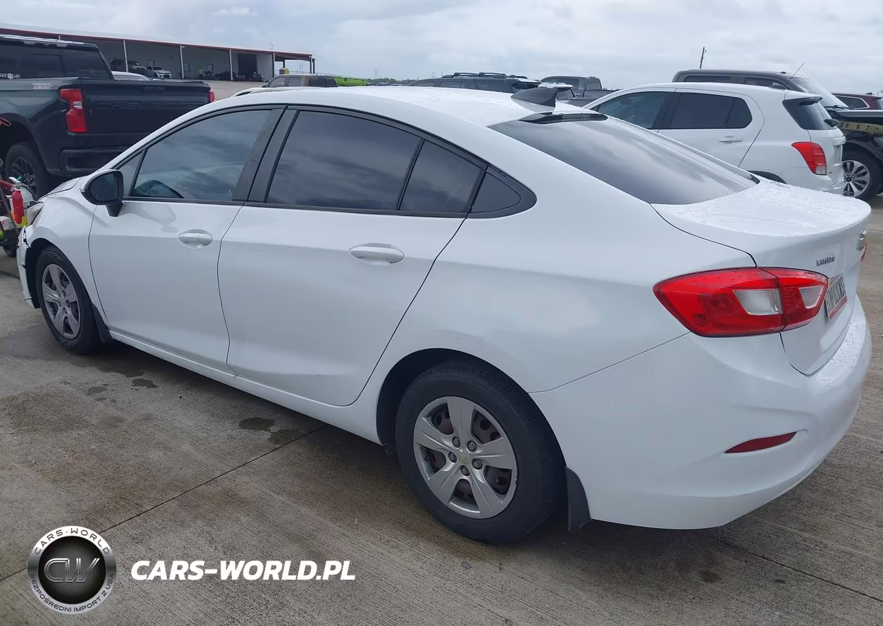 2017 Chevrolet Cruze Ls VIN:1G1BC5SM8H7154559 - 3