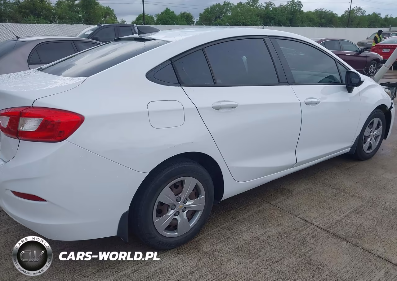 2017 Chevrolet Cruze Ls VIN:1G1BC5SM8H7154559 - 4