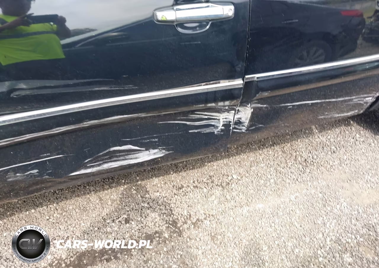 2011 GMC Sierra 1500 Denali VIN:3GTP2XE2XBG153916 - 6
