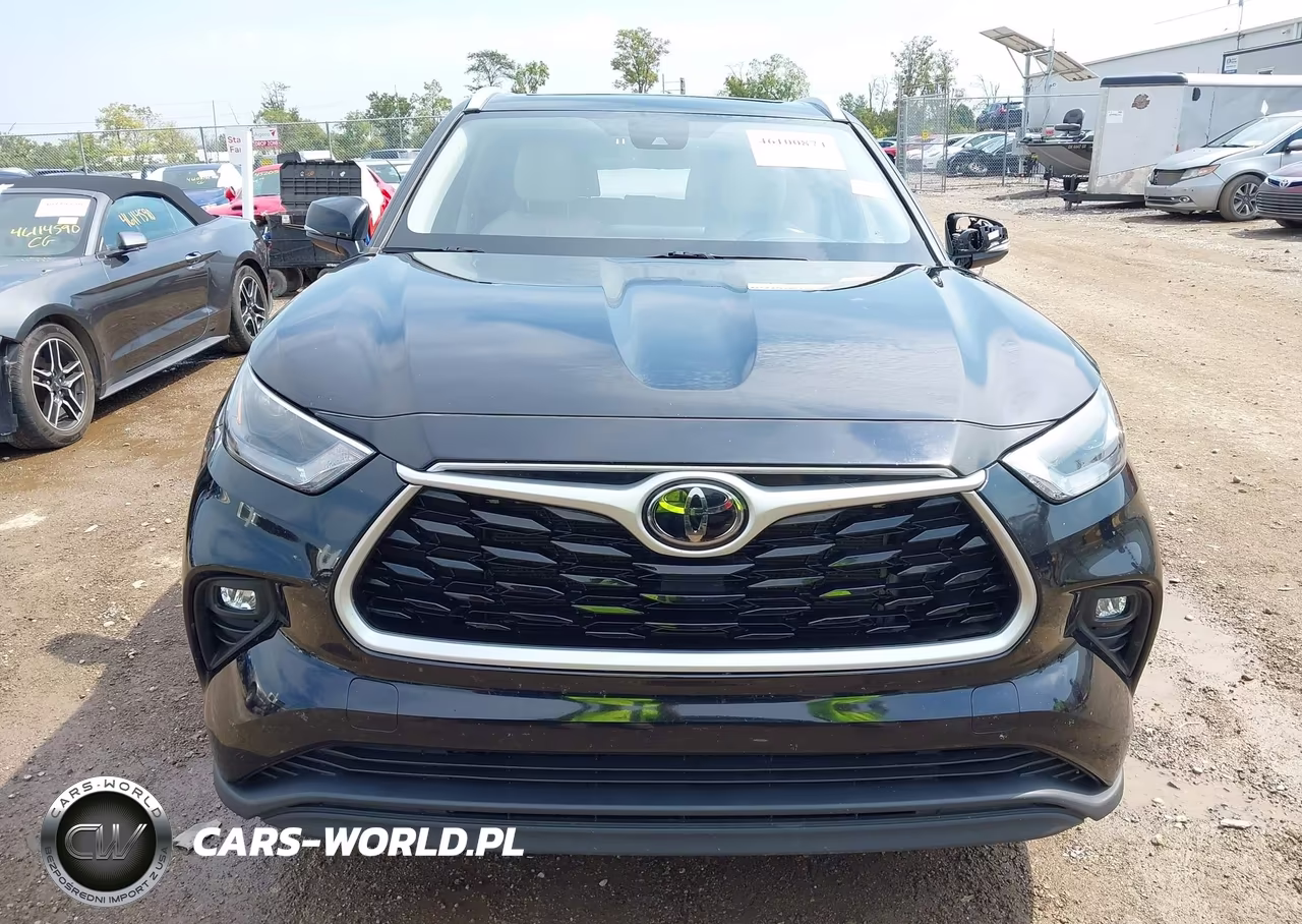 2022 Toyota Highlander Xle VIN:5TDGZRBH4NS203568 - 12