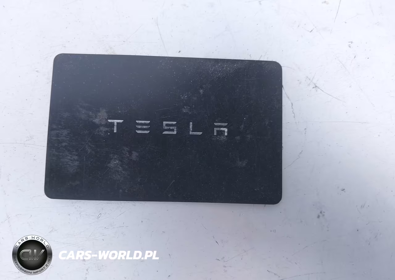 2022 Tesla Model Y Long Range Dual Motor All-Wheel Drive VIN:7SAYGAEE2NF377398 - 11