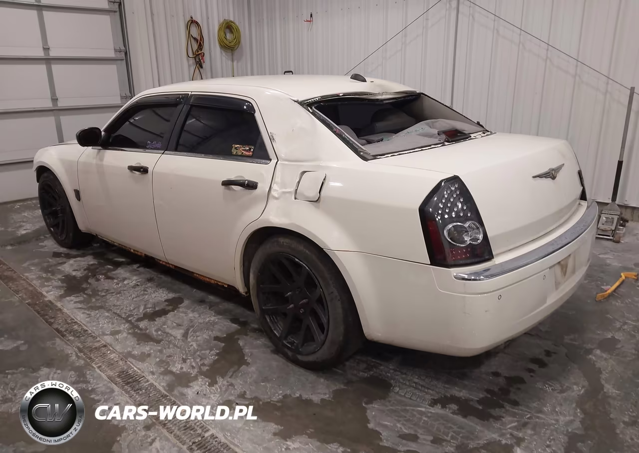 2005 Chrysler 300C VIN:2C3AA63HX5H653741 - 3