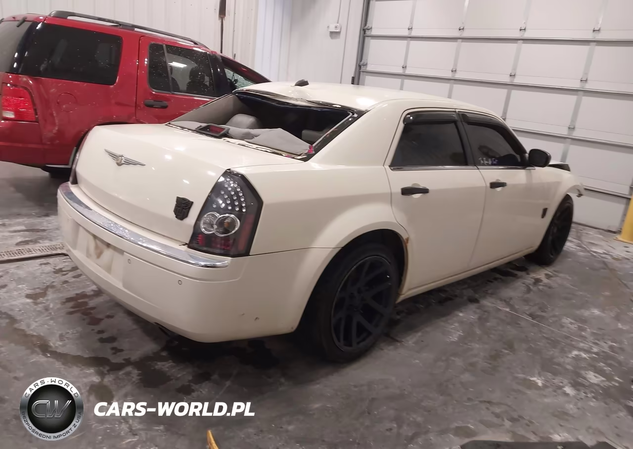 2005 Chrysler 300C VIN:2C3AA63HX5H653741 - 4