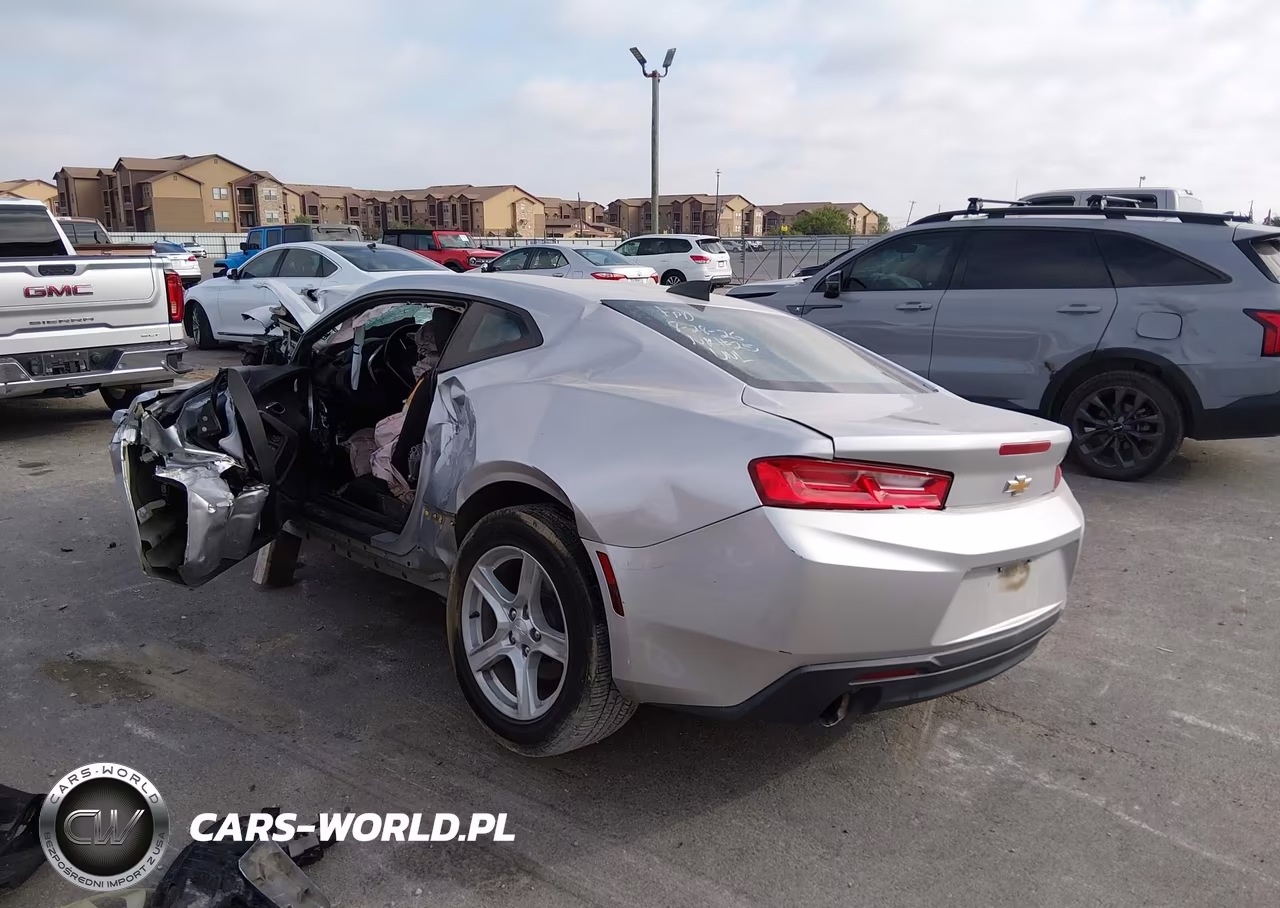 2017 Chevrolet Camaro 1Lt VIN:1G1FB1RS3H0182618 - 3