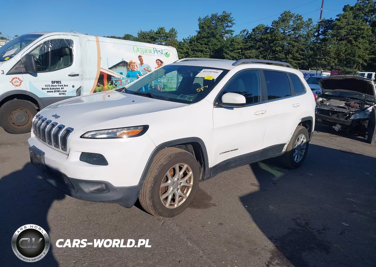 2016 Jeep Cherokee Latitude VIN:1C4PJMCB9GW162877 - 2