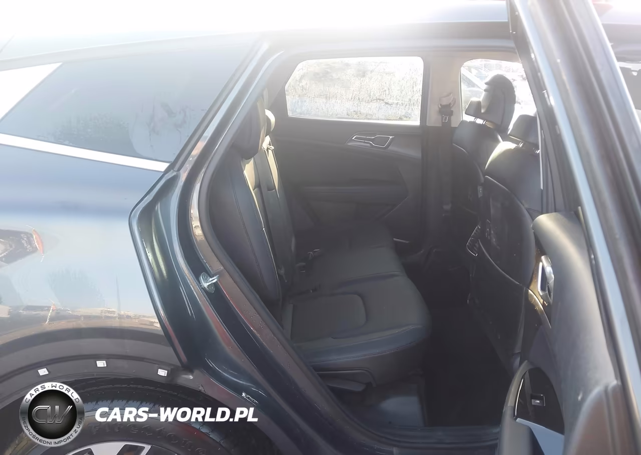 2023 Kia Sportage Ex VIN:KNDPV3AF9P7104931 - 8