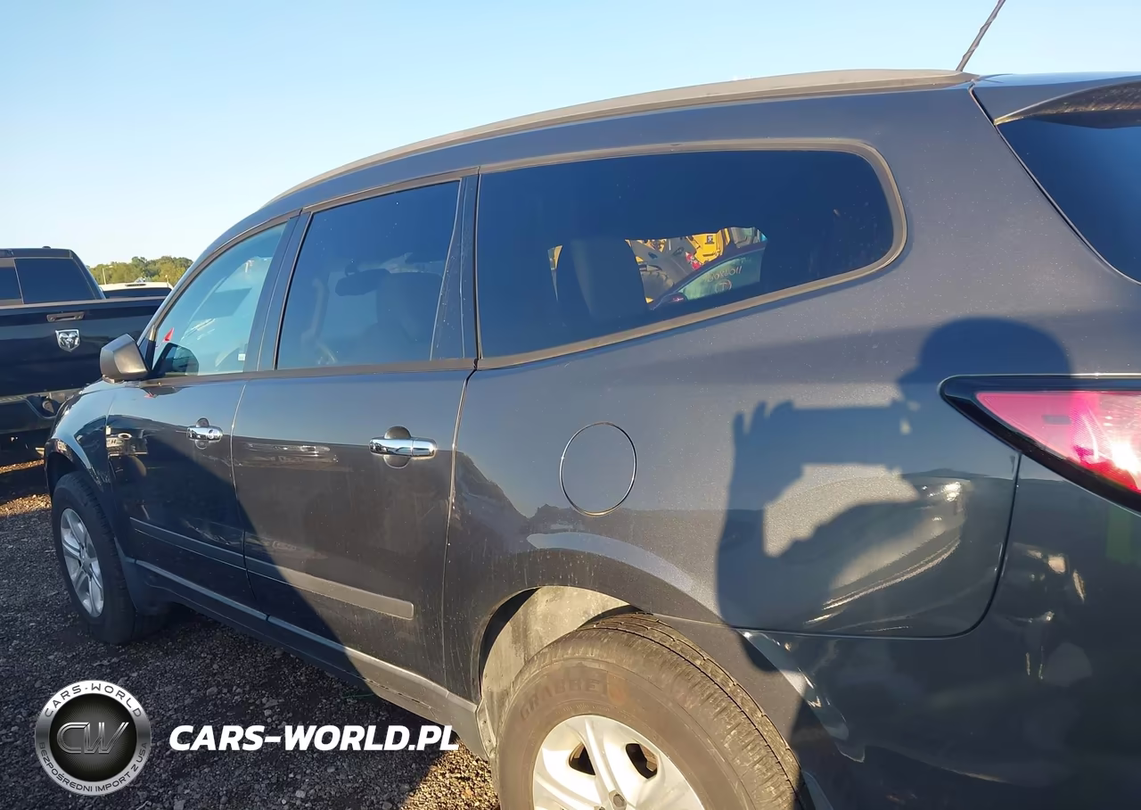 2014 Chevrolet Traverse Ls VIN:1GNKVFEDXEJ137691 - 14