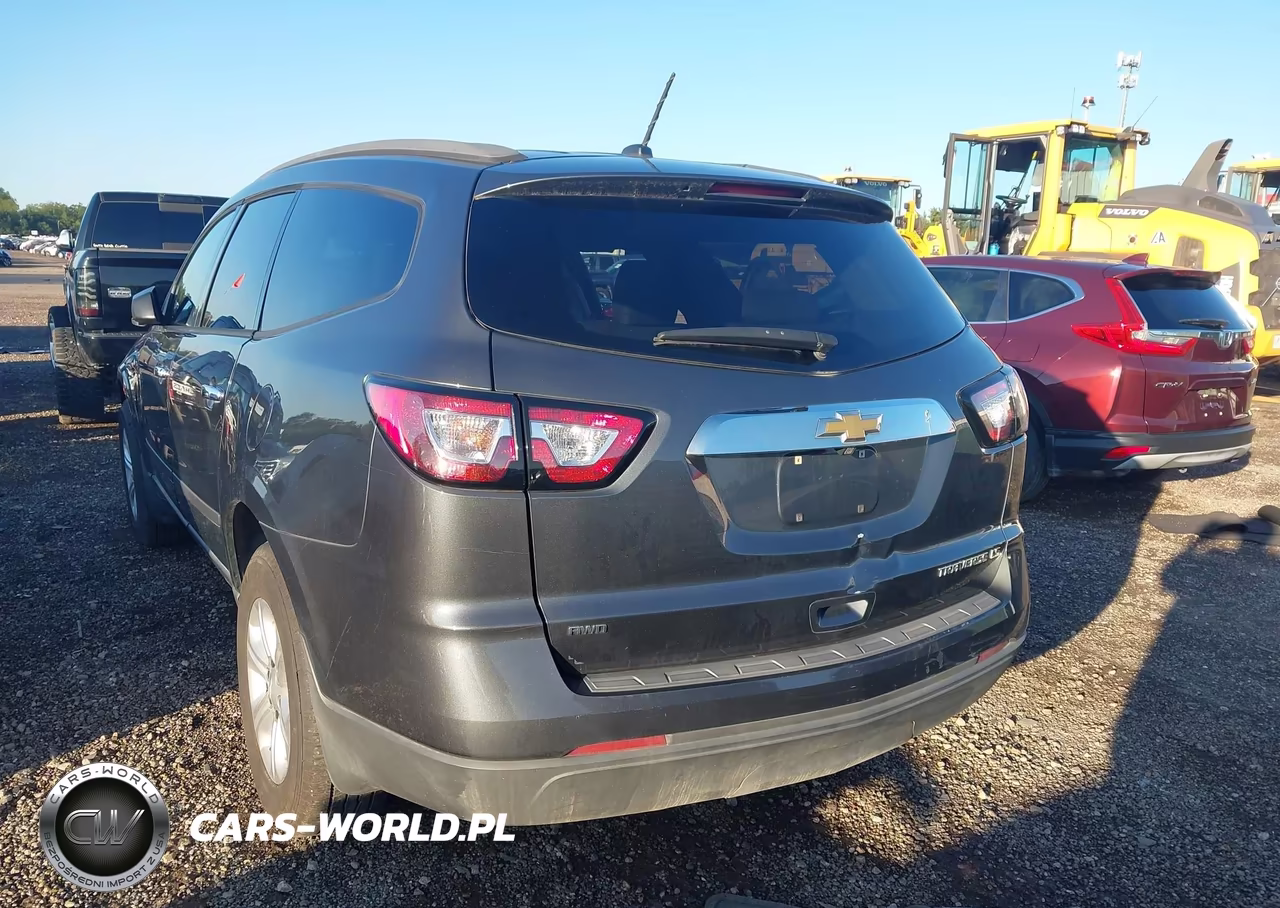 2014 Chevrolet Traverse Ls VIN:1GNKVFEDXEJ137691 - 16