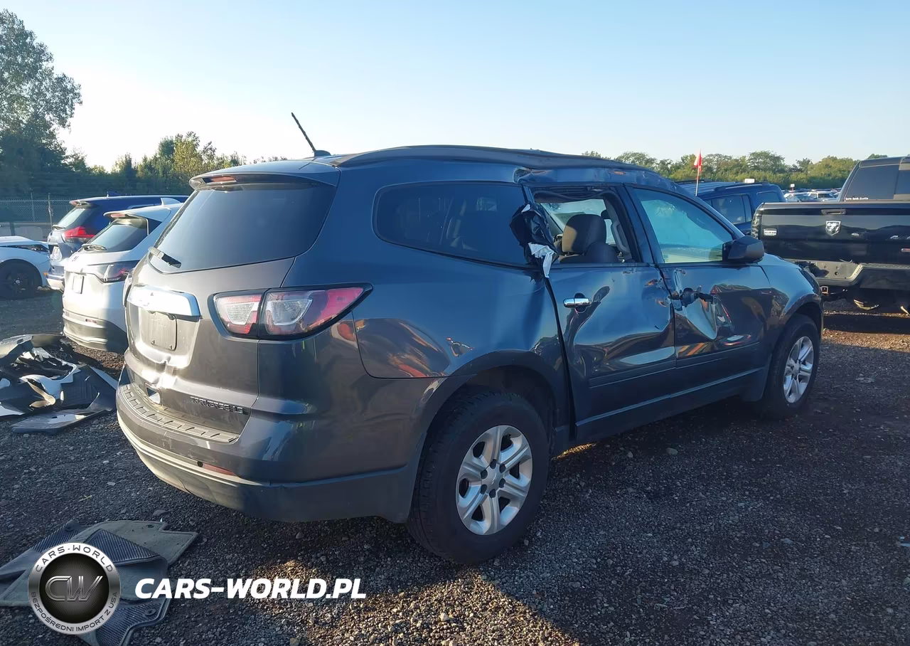 2014 Chevrolet Traverse Ls VIN:1GNKVFEDXEJ137691 - 4