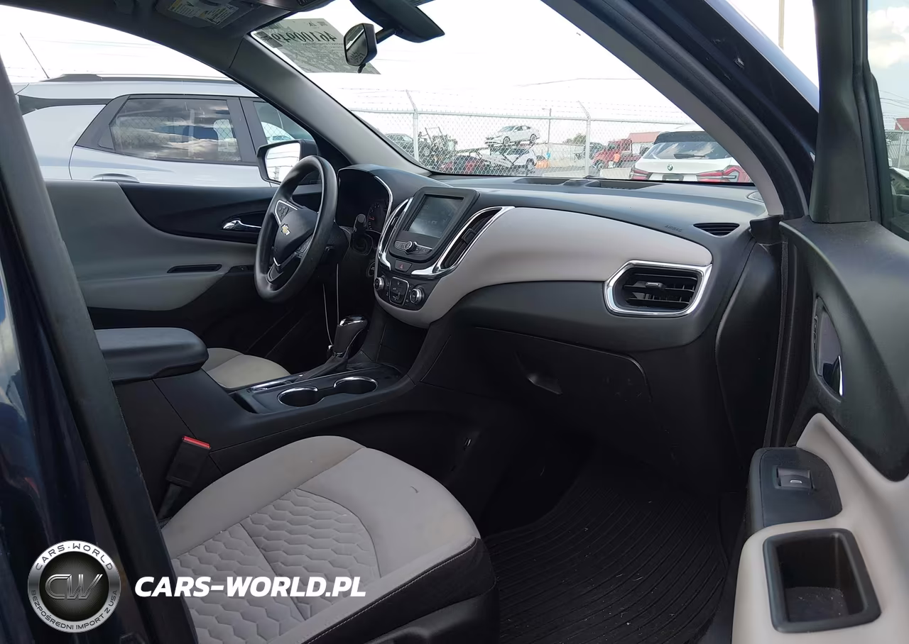 2018 Chevrolet Equinox Ls VIN:3GNAXHEV3JS539765 - 5