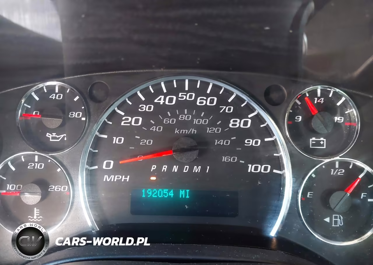 2015 Chevrolet Express 2500 Work Van VIN:1GCWGGCF6F1258069 - 7