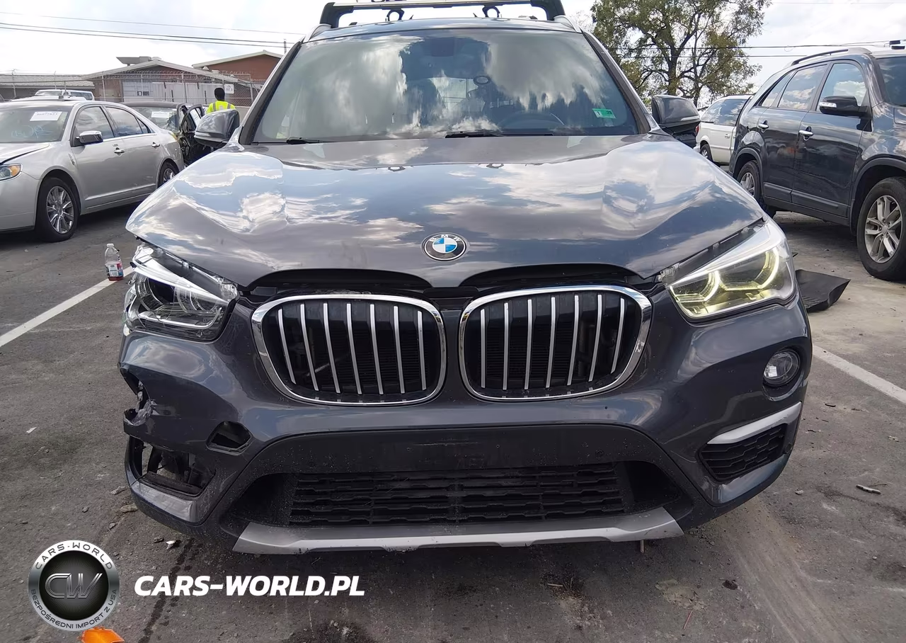 2018 BMW X1 xDrive28I VIN:WBXHT3C39J5F92915 - 12