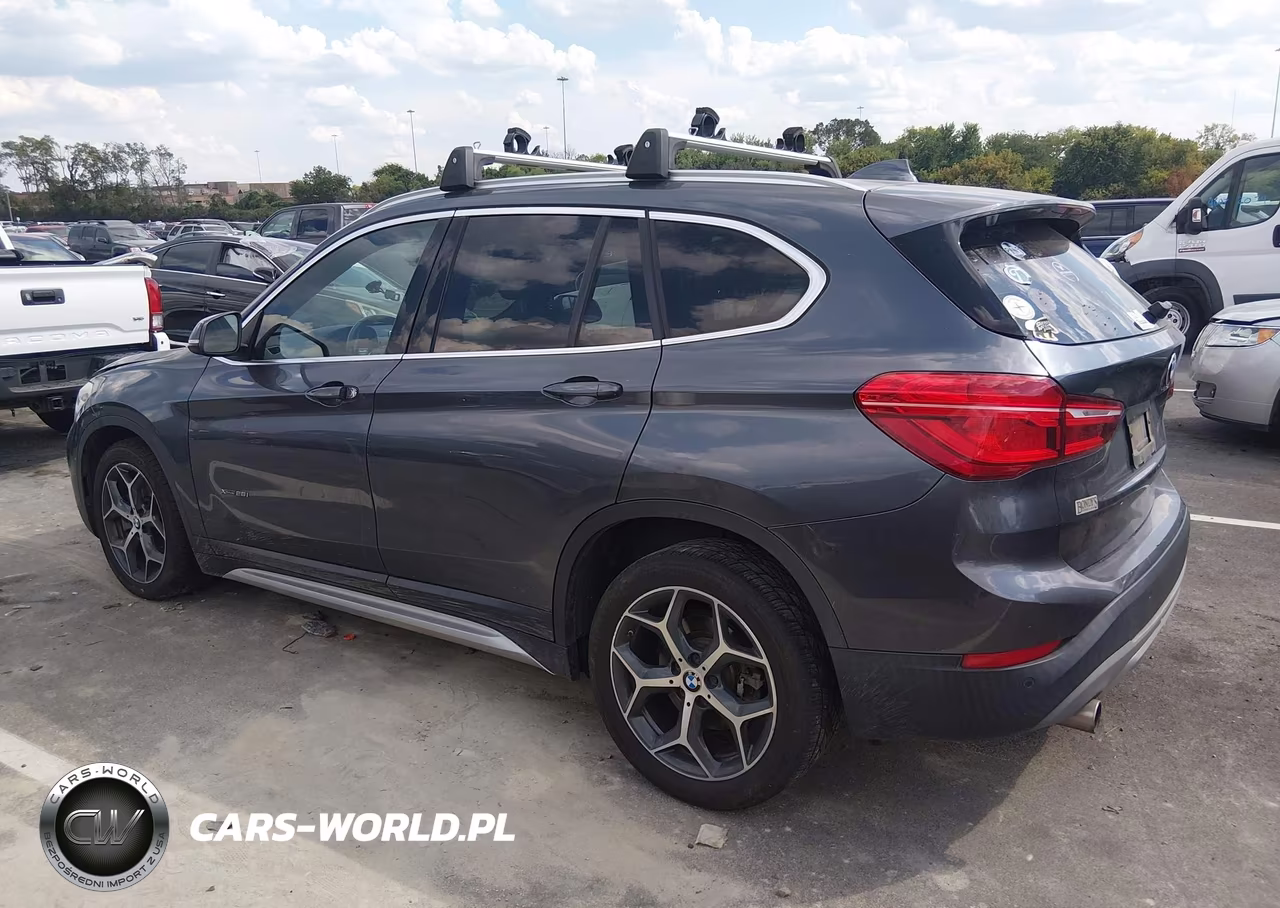2018 BMW X1 xDrive28I VIN:WBXHT3C39J5F92915 - 14