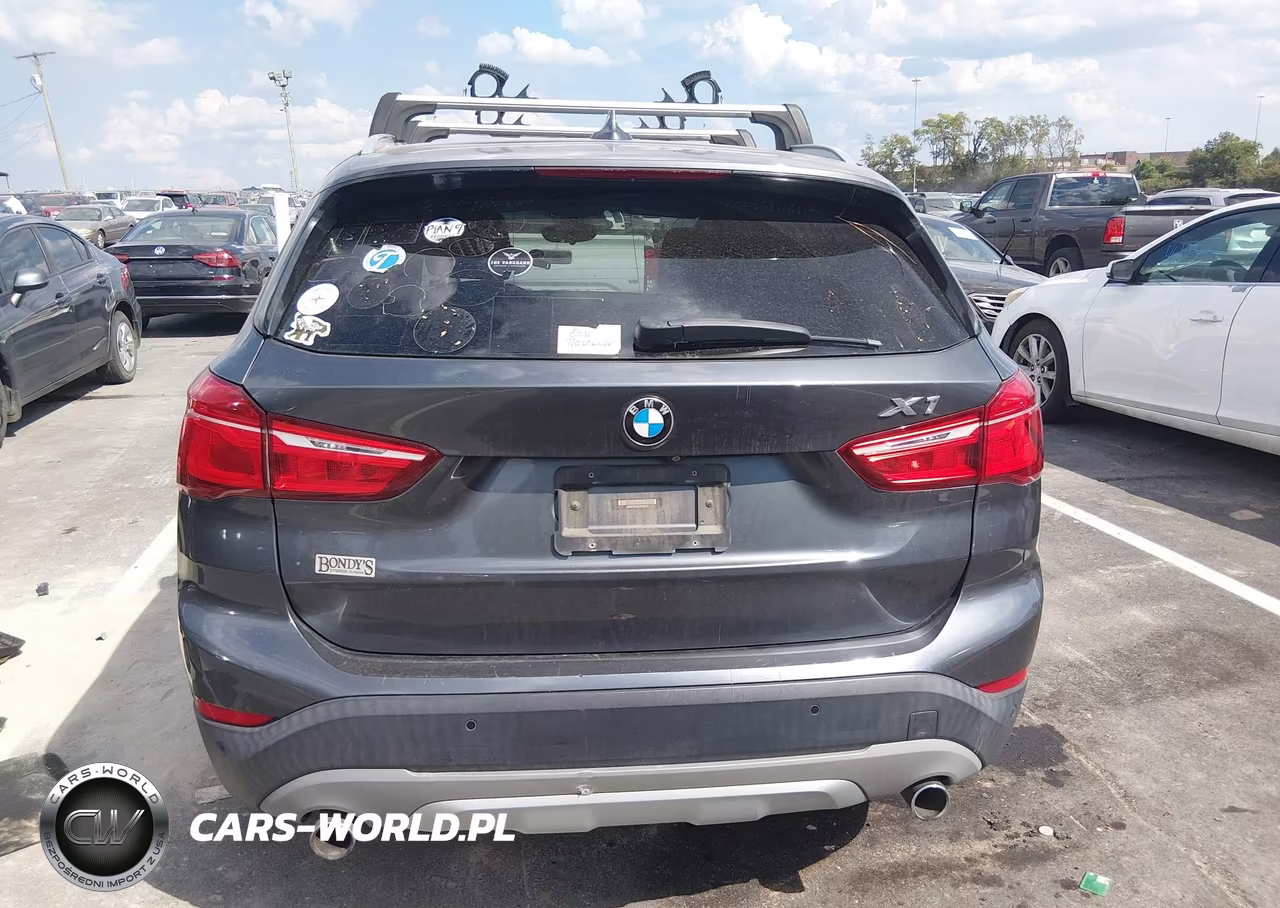 2018 BMW X1 xDrive28I VIN:WBXHT3C39J5F92915 - 16