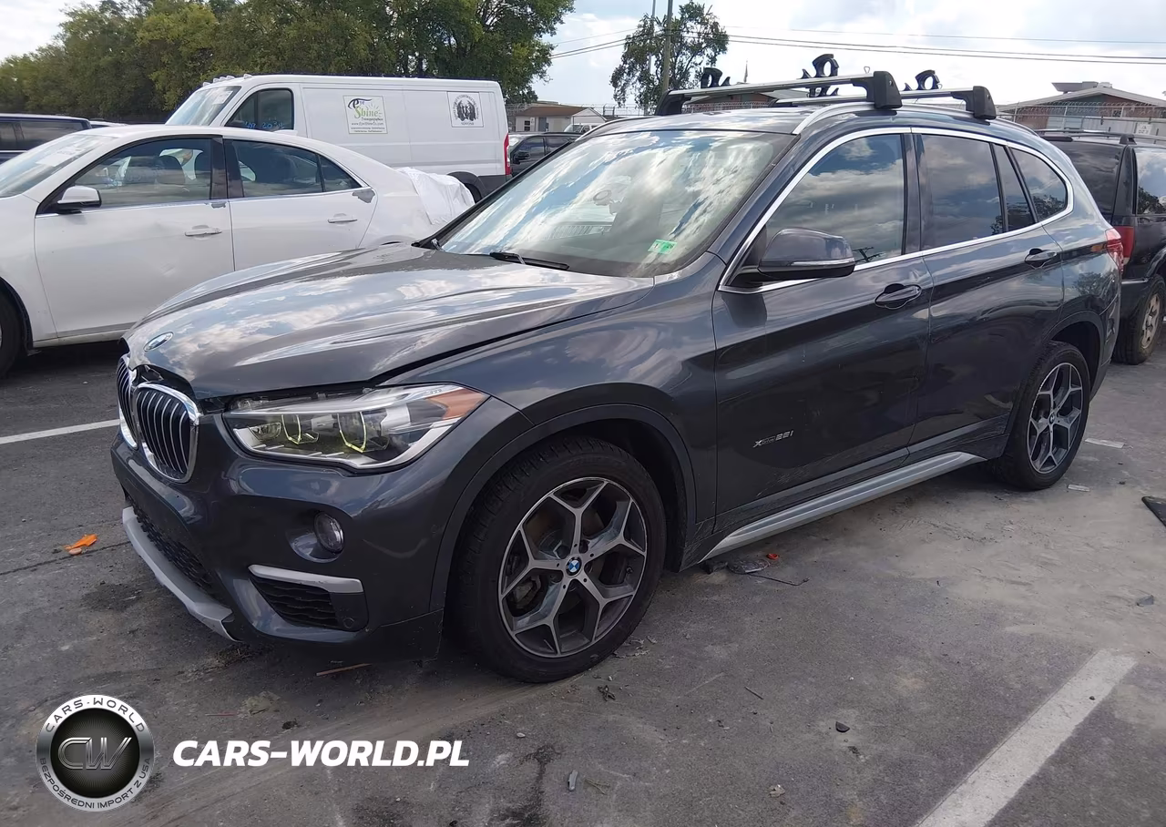 2018 BMW X1 xDrive28I VIN:WBXHT3C39J5F92915 - 2
