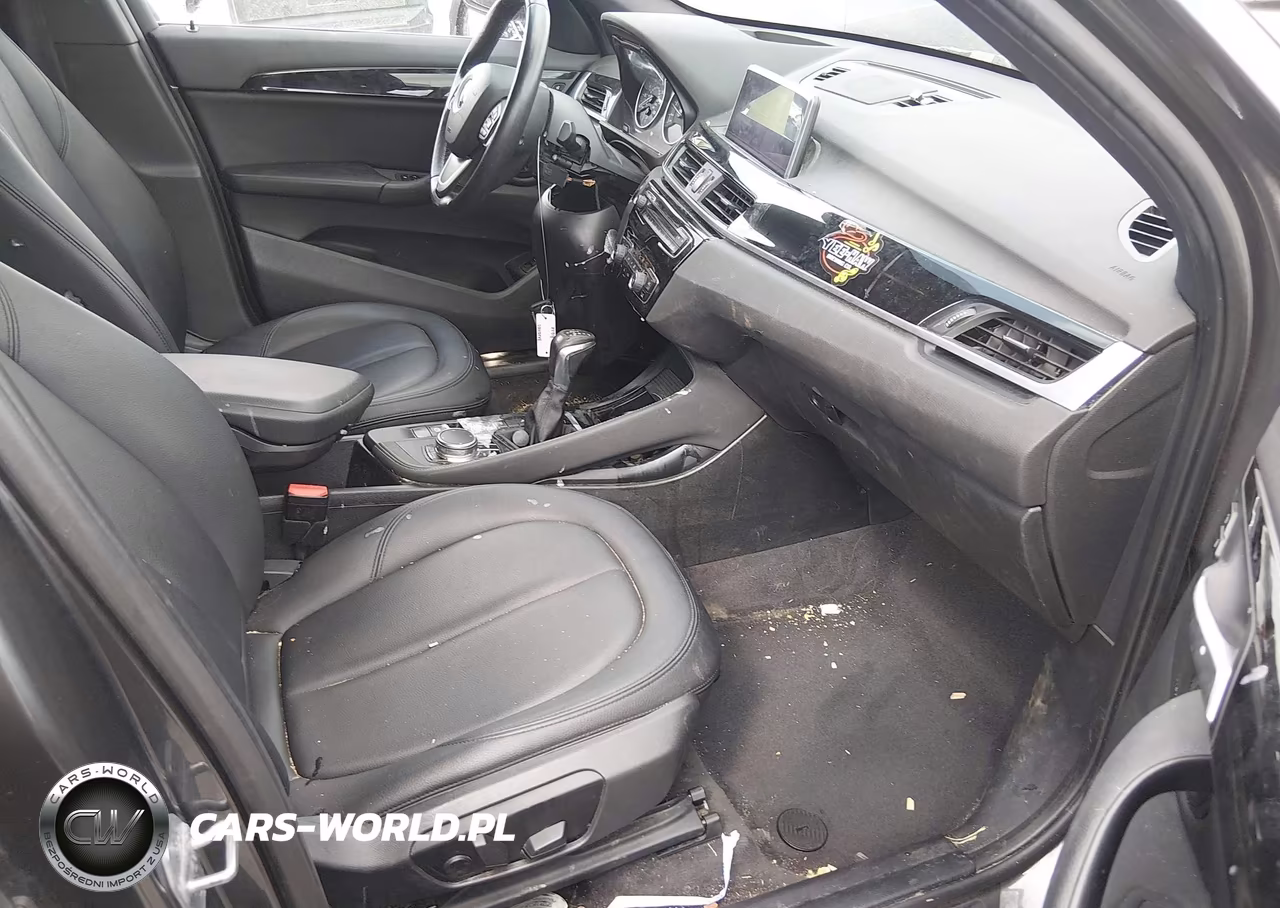 2018 BMW X1 xDrive28I VIN:WBXHT3C39J5F92915 - 5