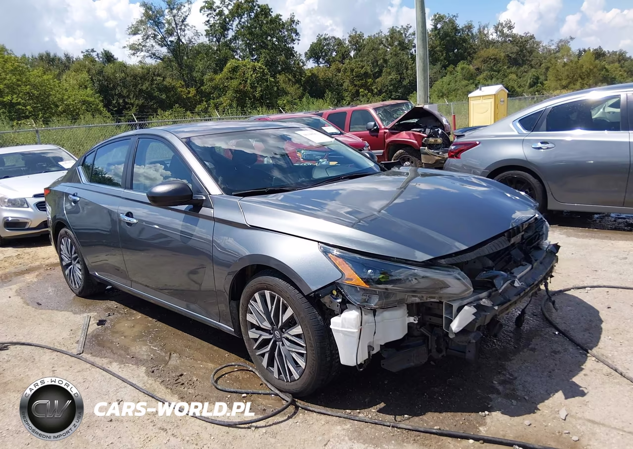 2024 Nissan Altima Sv – zdjęcie 1 z 17
