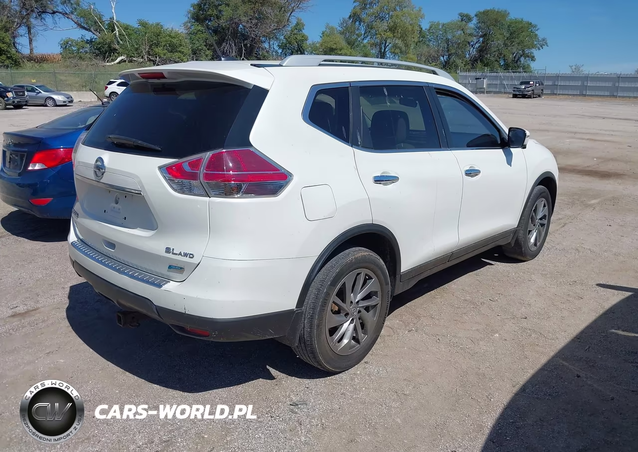 2015 Nissan Rogue Sl VIN:5N1AT2MV0FC825780 - 4