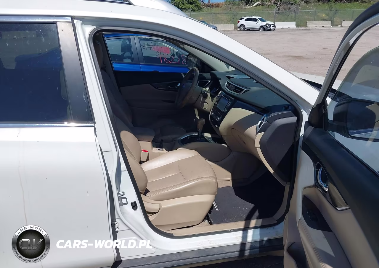 2015 Nissan Rogue Sl VIN:5N1AT2MV0FC825780 - 5