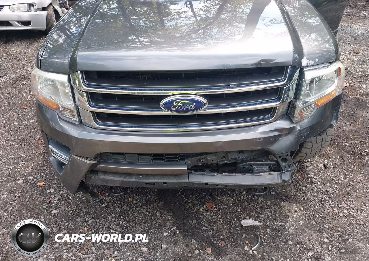 2017 Ford Expedition Xlt VIN:1FMJU1JT4HEA00116 - 6