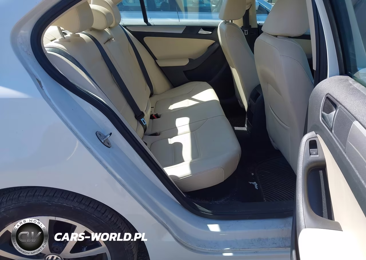 2017 Volkswagen Jetta 1.4T Se VIN:3VWDB7AJ6HM369396 - 8