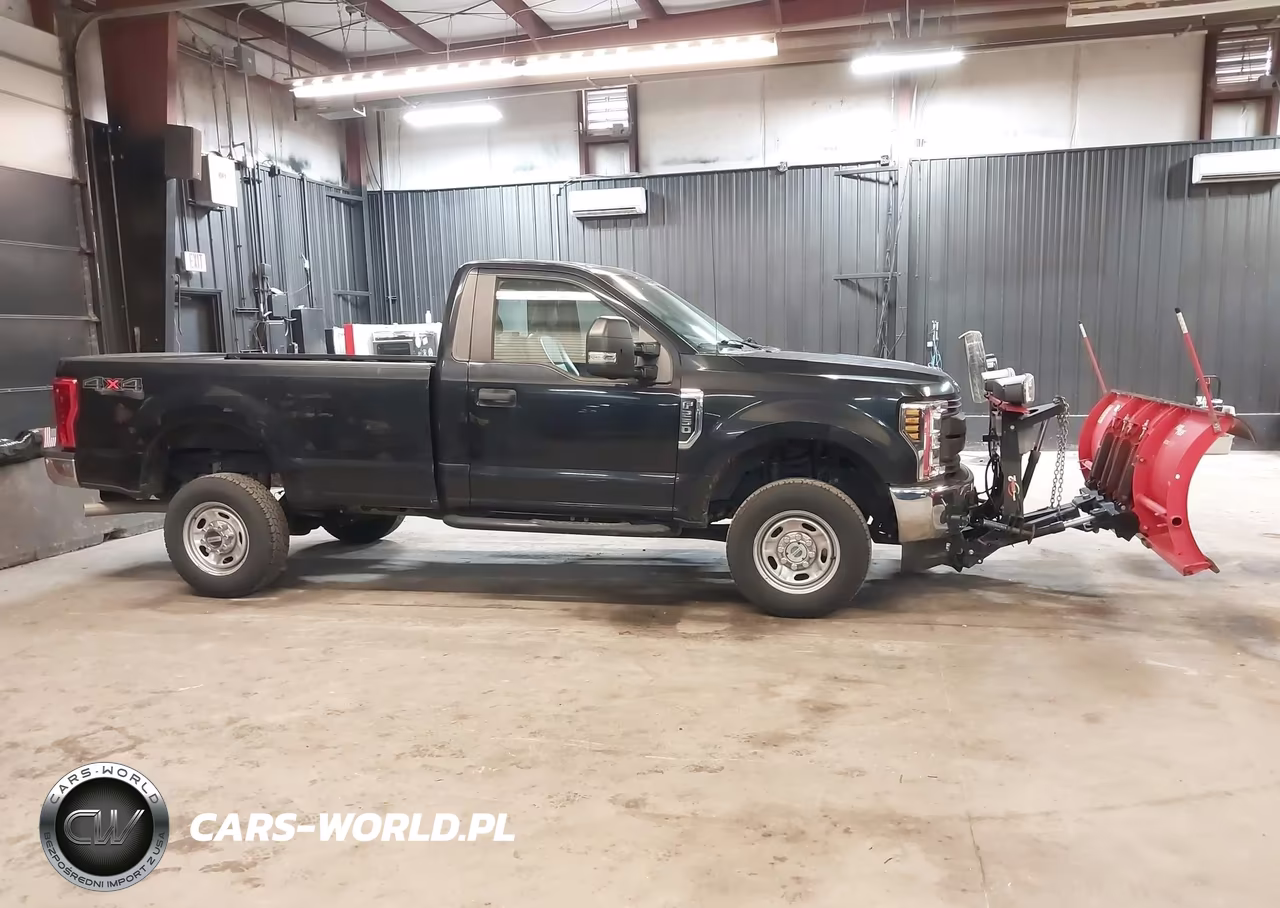 2018 Ford F-250 Xl VIN:1FTBF2B6XJEC48703 - 18