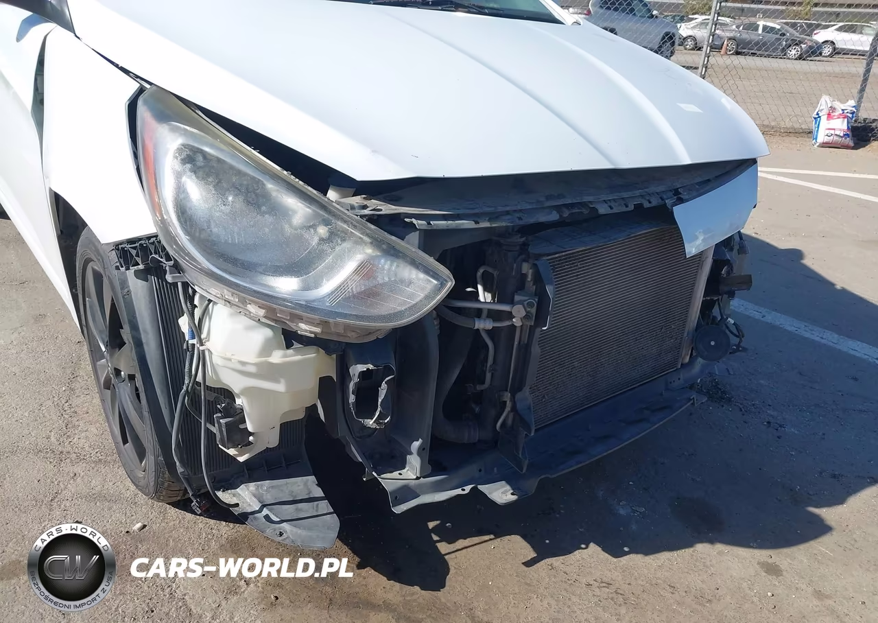 2013 Hyundai Accent Se VIN:KMHCU5AE0DU085845 - 13