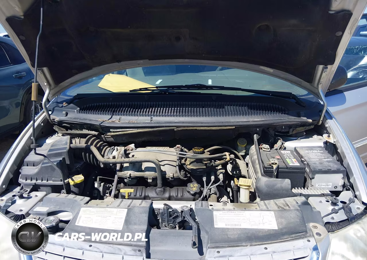 2001 Chrysler Town & Country Limited VIN:2C8GP64L01R154828 - 10