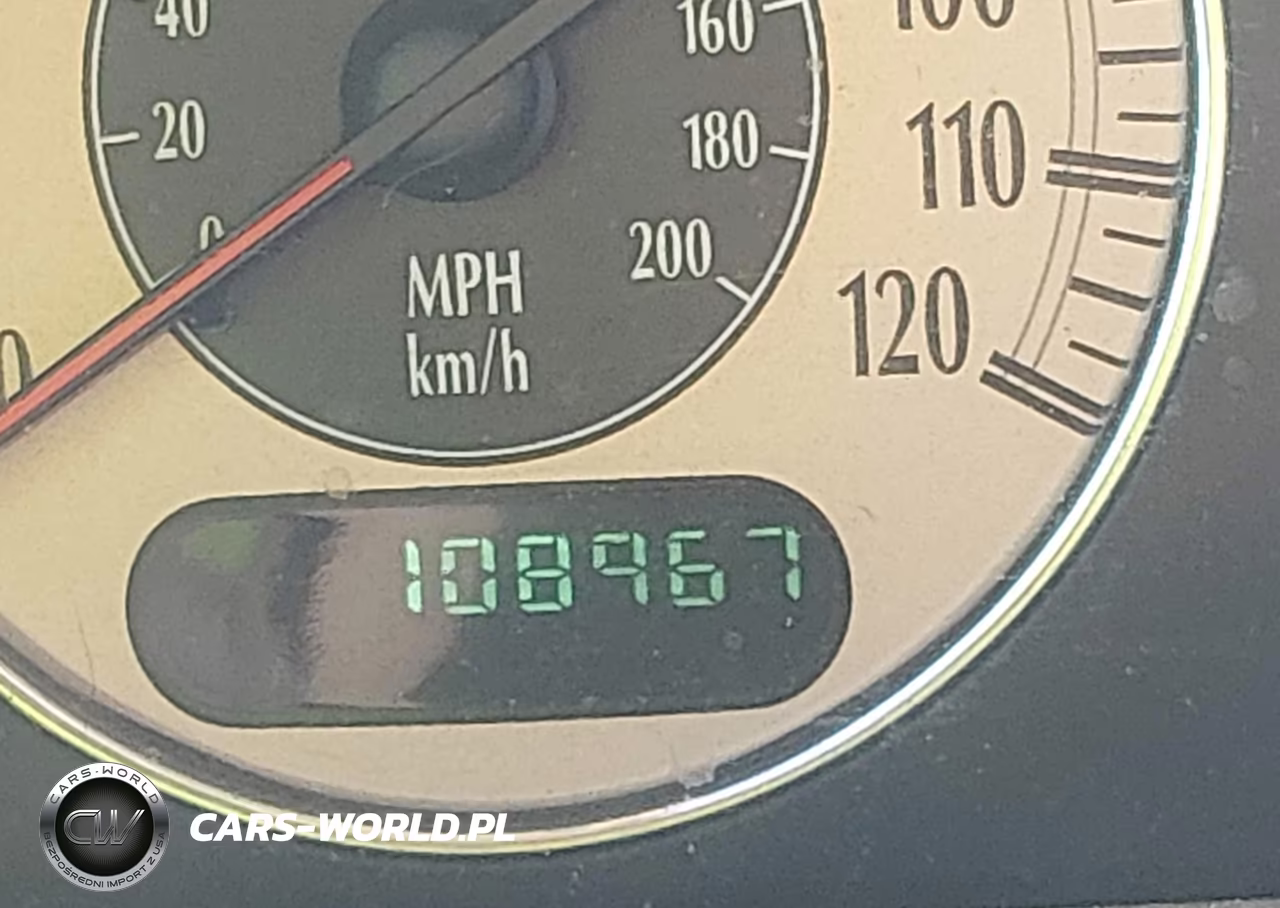 2001 Chrysler Town & Country Limited VIN:2C8GP64L01R154828 - 15