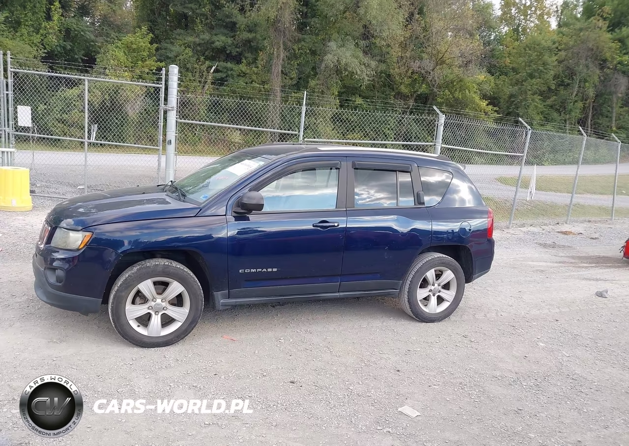 2014 Jeep Compass Sport VIN:1C4NJDBB7ED858512 - 14