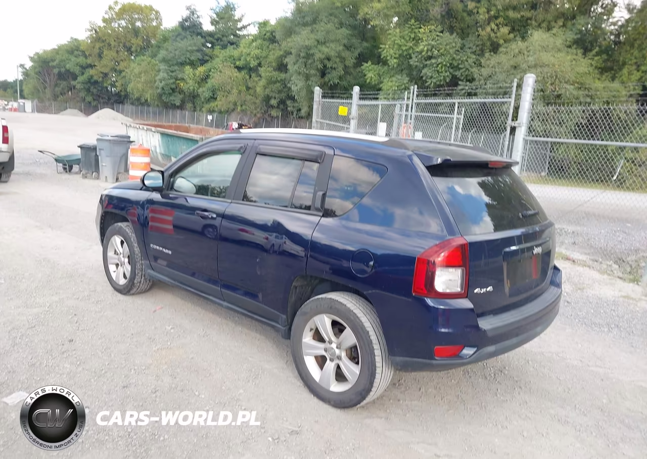 2014 Jeep Compass Sport VIN:1C4NJDBB7ED858512 - 3