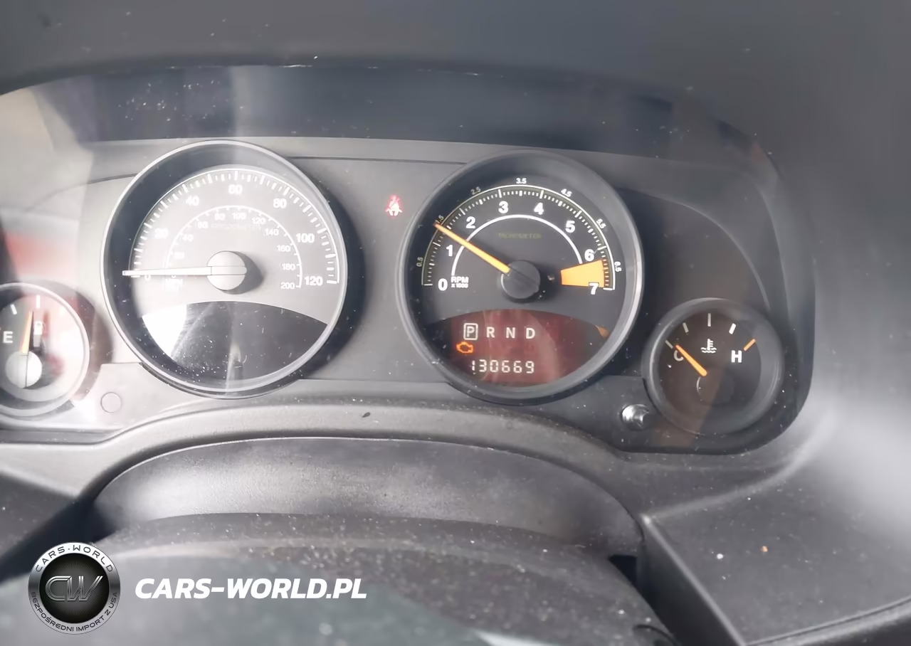 2014 Jeep Compass Sport VIN:1C4NJDBB7ED858512 - 7
