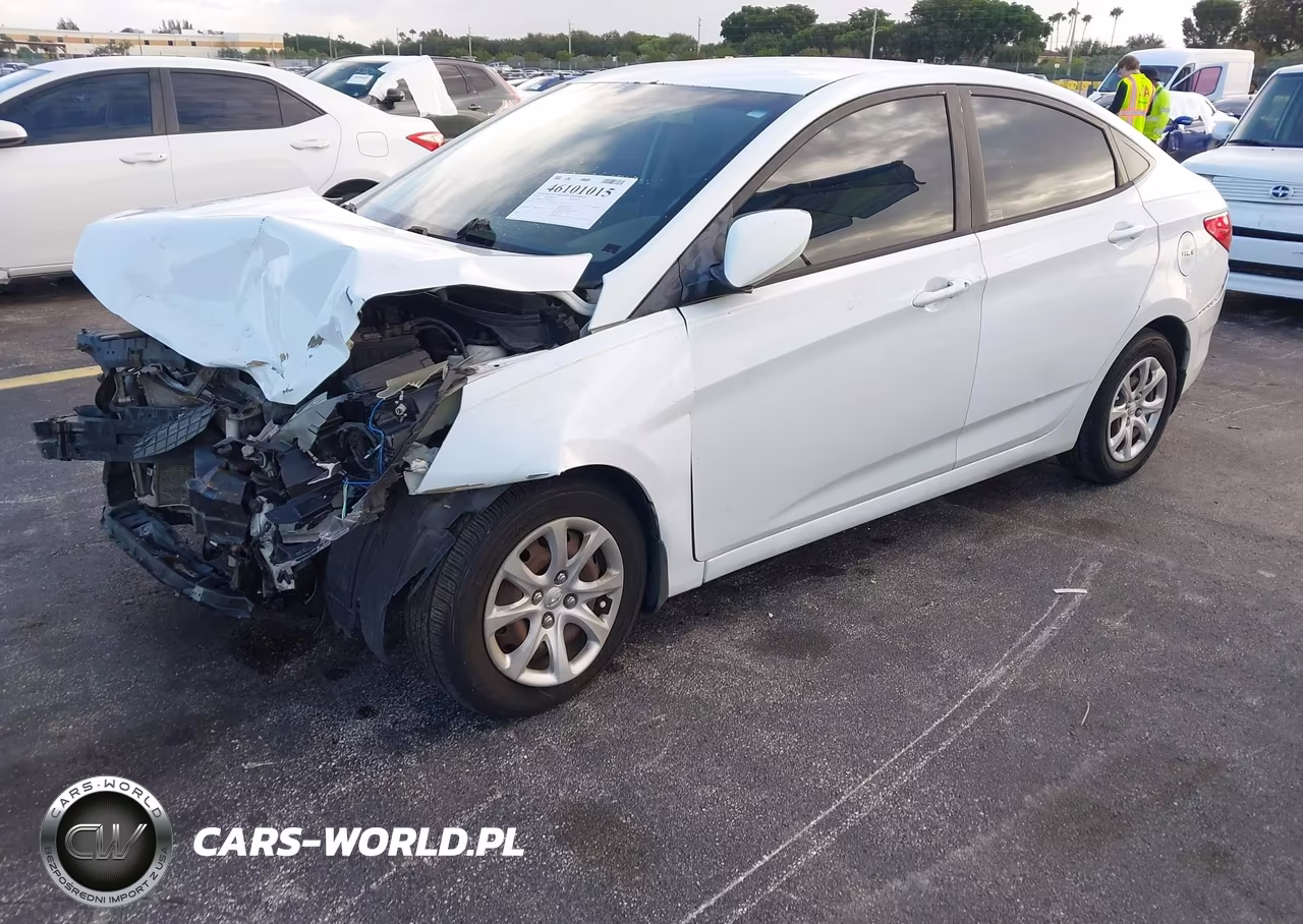2013 Hyundai Accent Gls VIN:KMHCT4AE7DU459218 - 2