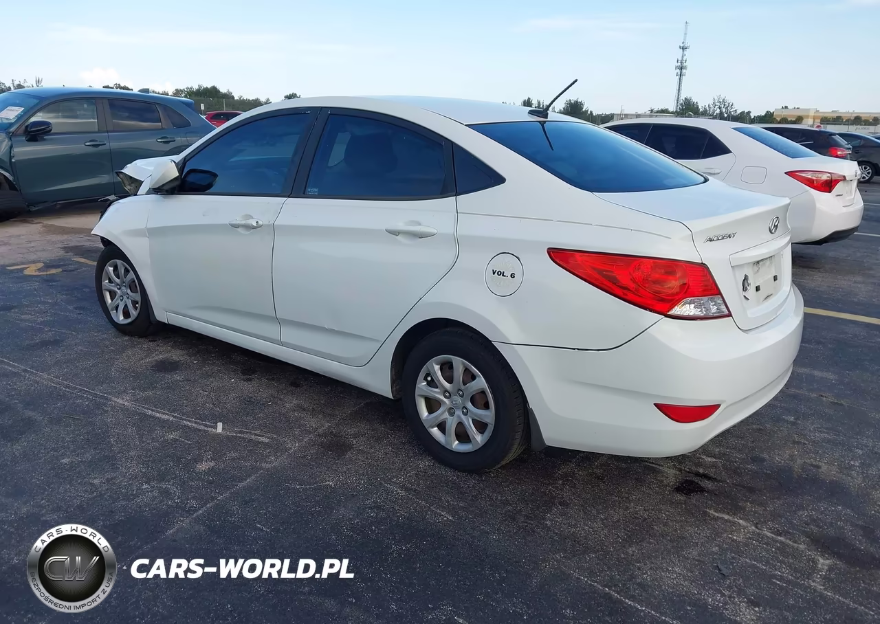 2013 Hyundai Accent Gls VIN:KMHCT4AE7DU459218 - 3