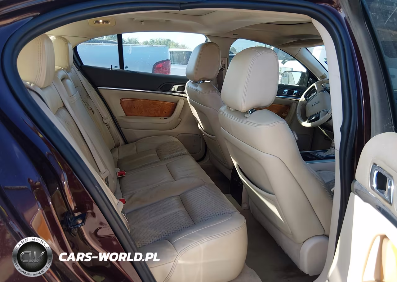 2010 Lincoln Mks Ecoboost VIN:1LNHL9FT2AG602922 - 8