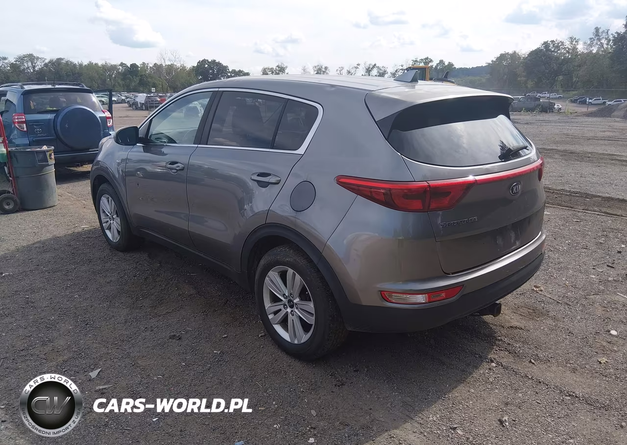 2018 Kia Sportage Lx VIN:KNDPMCAC5J7451365 - 3