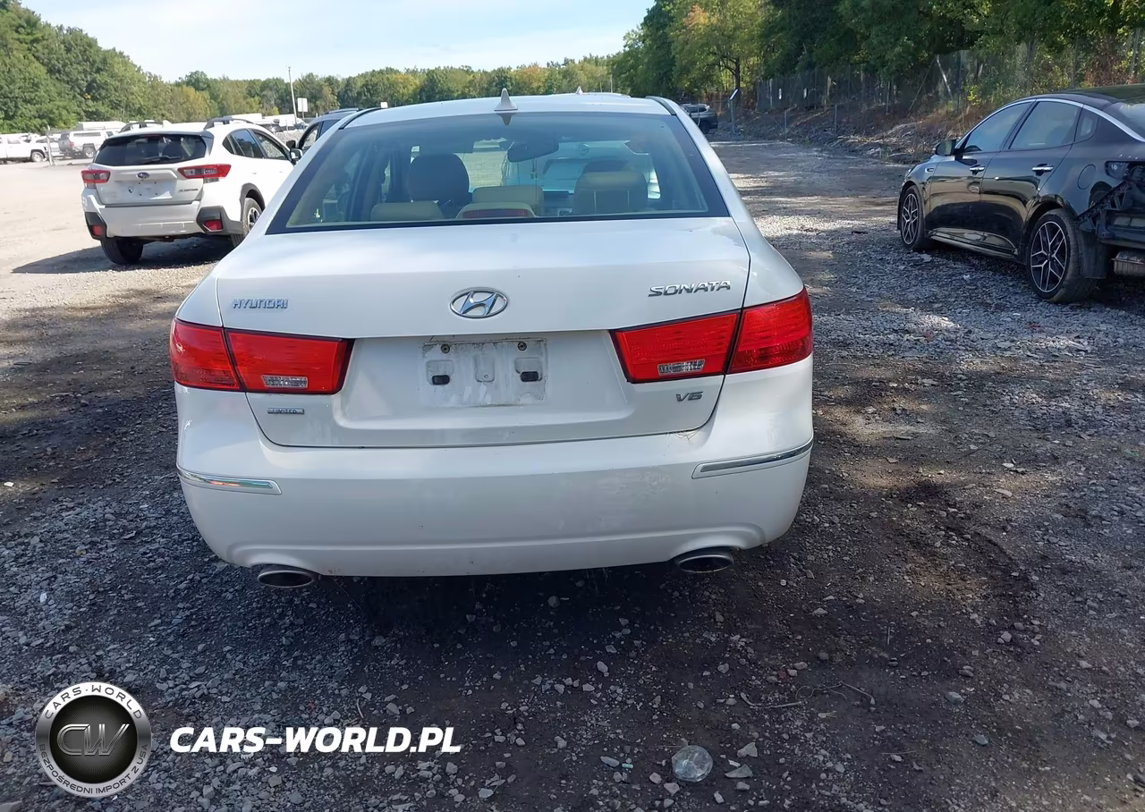 2009 Hyundai Sonata Limited V6 VIN:5NPEU46FX9H550268 - 16