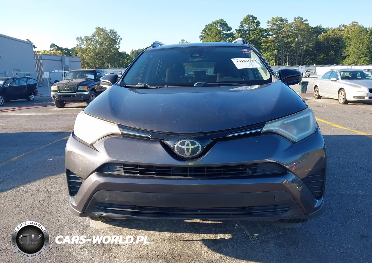 2017 Toyota Rav4 Le VIN:JTMZFREV2HJ146355 - 12