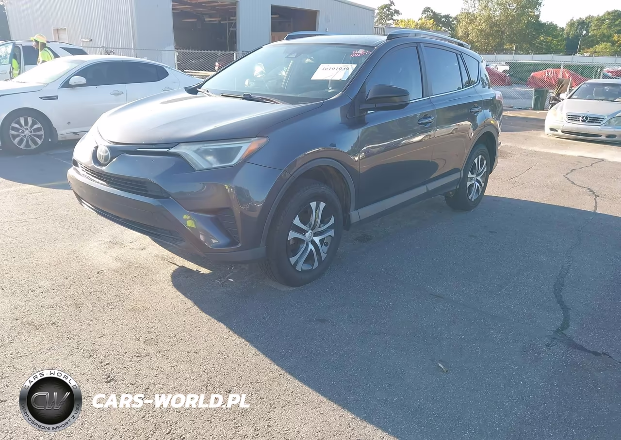 2017 Toyota Rav4 Le VIN:JTMZFREV2HJ146355 - 2