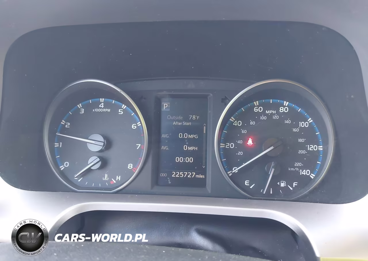 2017 Toyota Rav4 Le VIN:JTMZFREV2HJ146355 - 7
