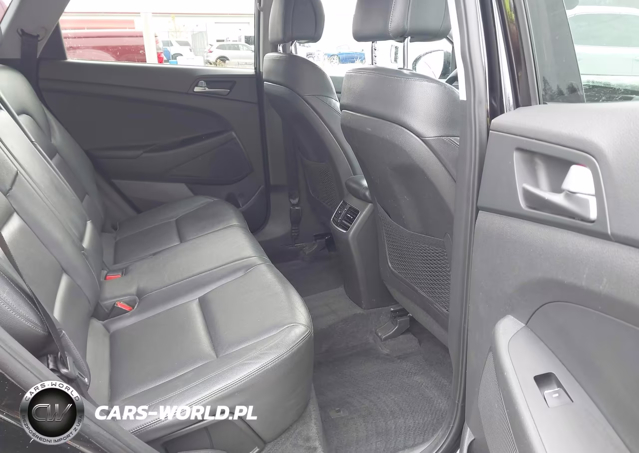 2016 Hyundai Tucson Limited VIN:KM8J3CA24GU220981 - 18