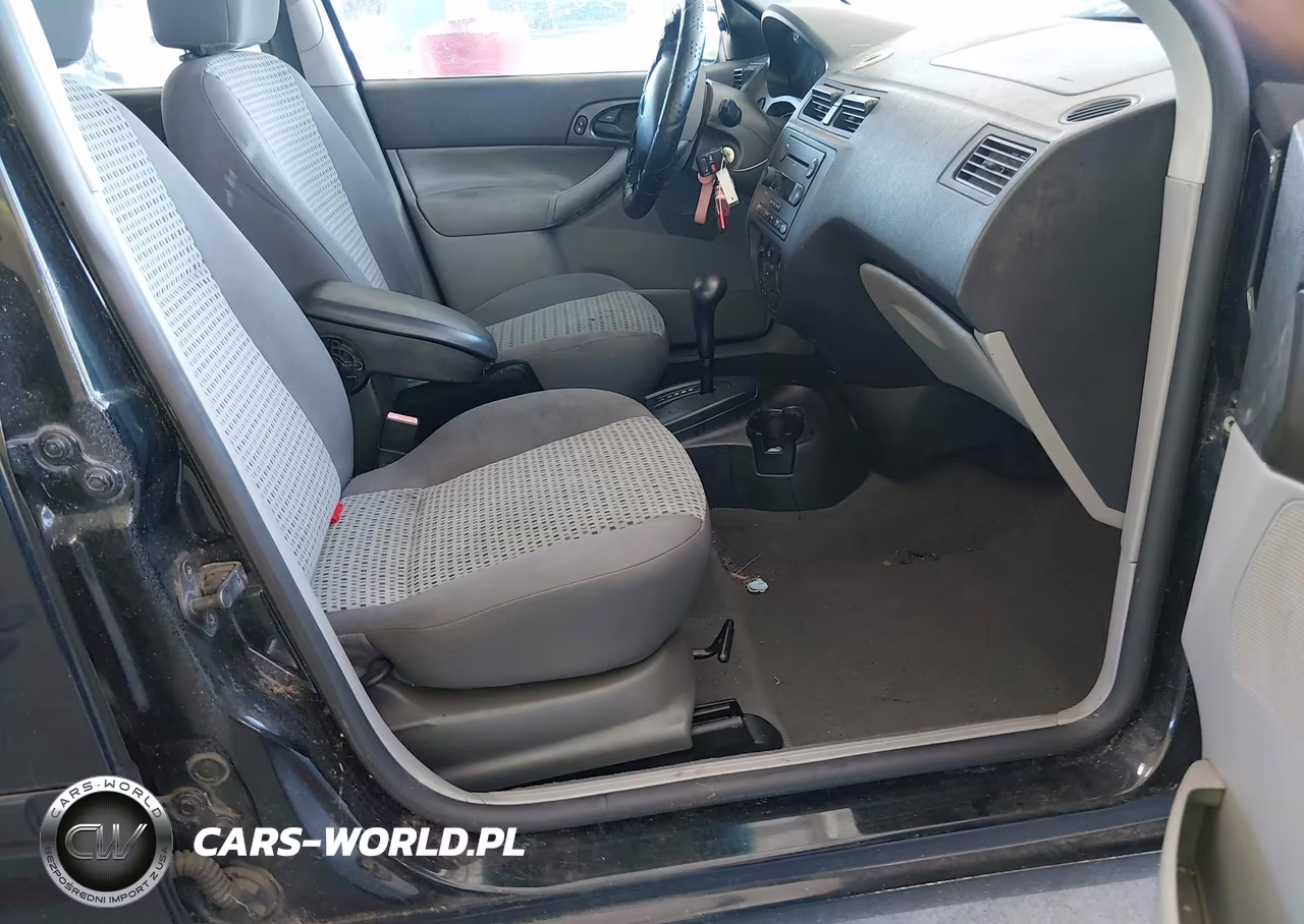 2006 Ford Focus Zx4 VIN:1FAFP34N26W135943 - 5