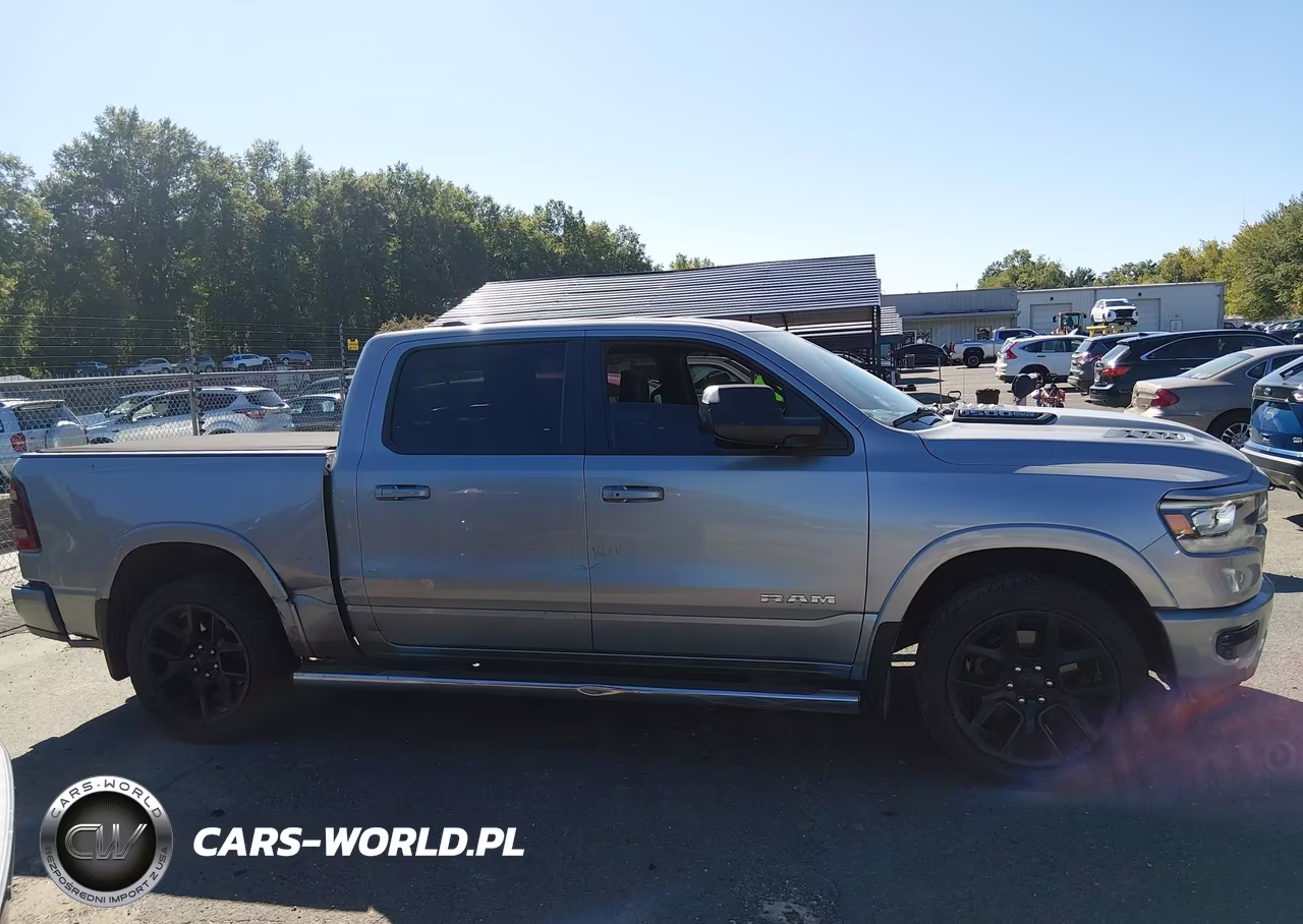 2021 Ram 1500 Laramie VIN:1C6SRFJT0MN659738 - 13