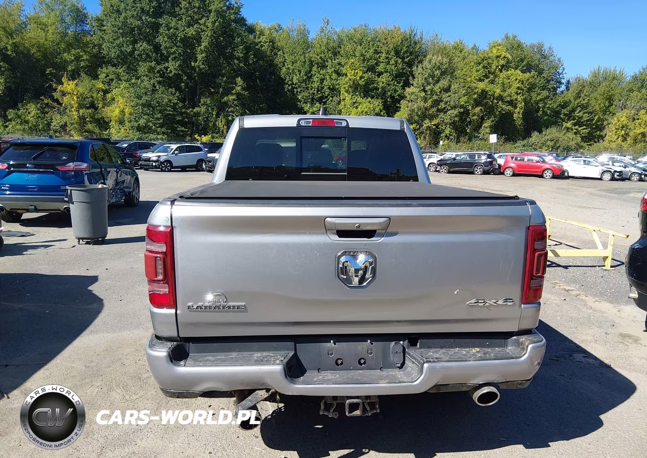 2021 Ram 1500 Laramie VIN:1C6SRFJT0MN659738 - 16