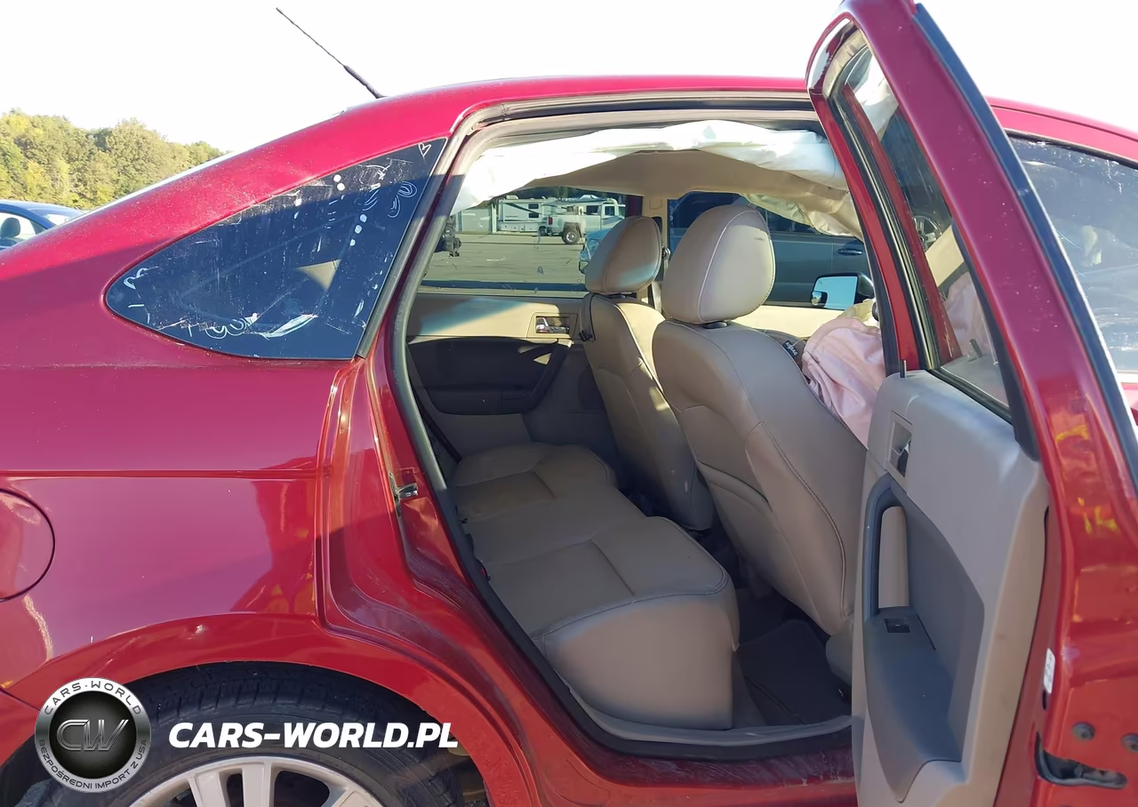 2011 Ford Focus Sel VIN:1FAHP3HN4BW132703 - 8