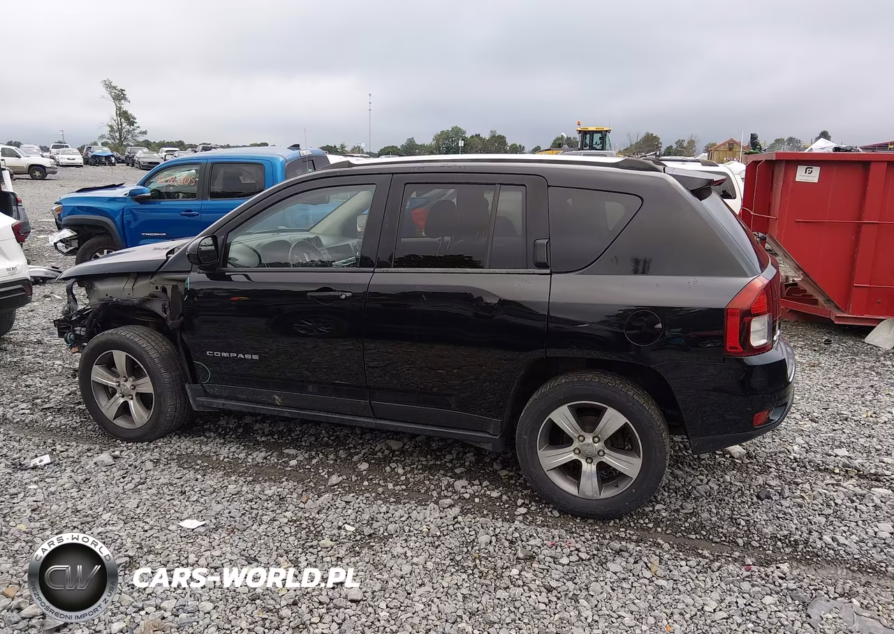 2017 Jeep Compass High Altitude 4X4 VIN:1C4NJDEB8HD193684 - 14