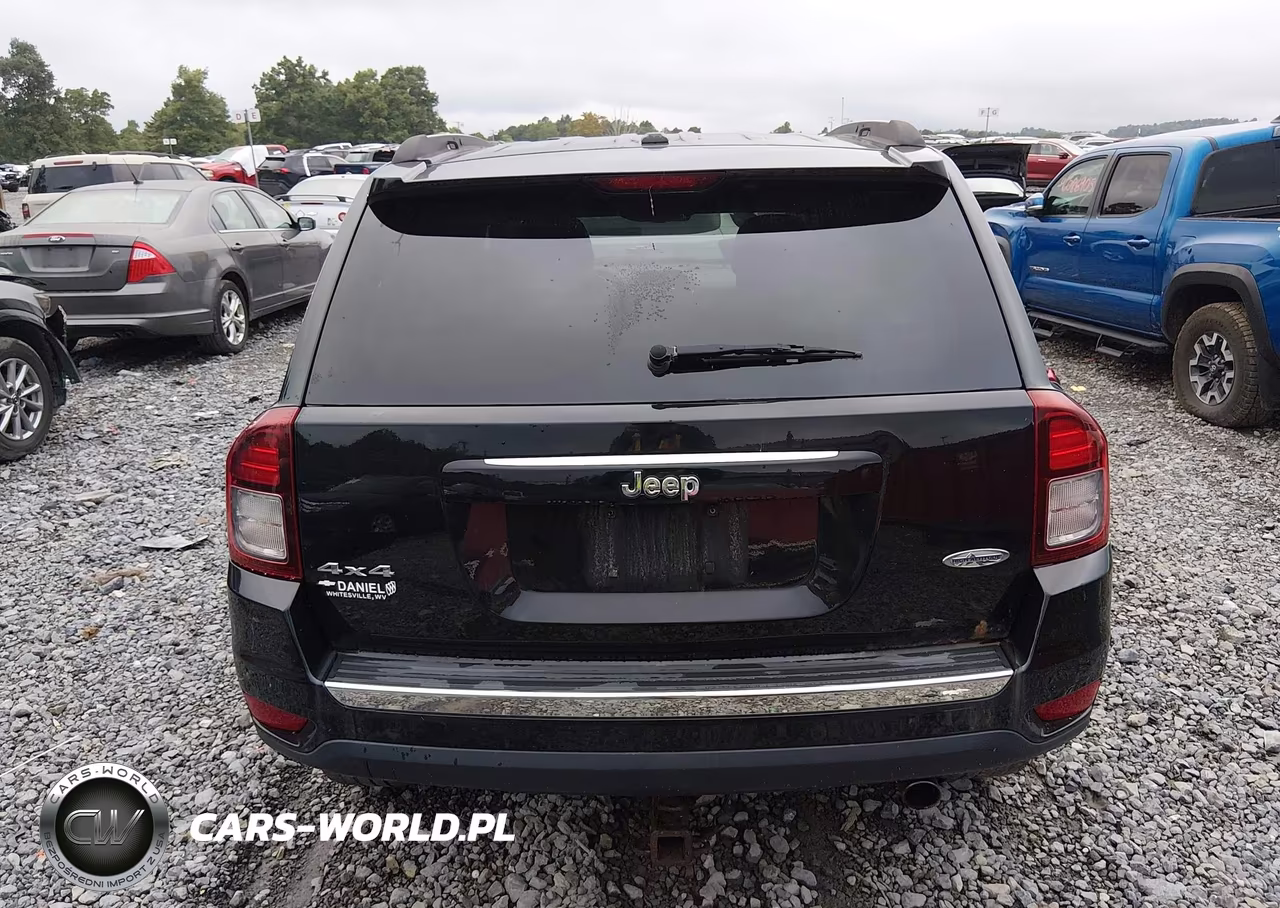 2017 Jeep Compass High Altitude 4X4 VIN:1C4NJDEB8HD193684 - 16